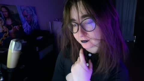 If you like it when I meow give me a thumbs up online show from 01/21/25, 10:08