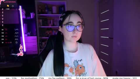 If you like it when I meow give me a thumbs up online show from 03/18/26, 01:47