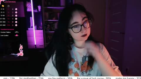 If you like it when I meow give me a thumbs up online show from 03/30/26, 10:16