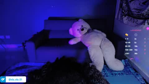 Ela  Help me reach 100 thumbs up online show from 12/04/24, 04:54