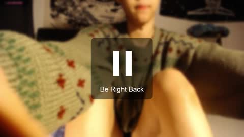 Ela  Help me reach 100 thumbs up online show from 02/03/25, 03:20