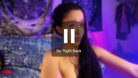 Ela  Help me reach 100 thumbs up online show from 02/04/25, 01:27