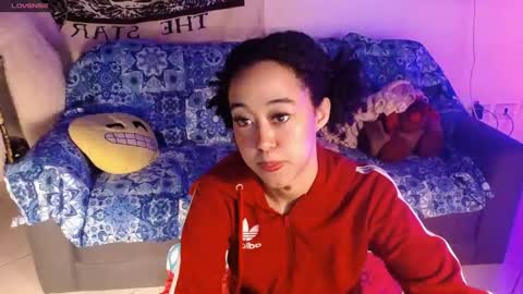 Ela  Help me reach 100 thumbs up online show from 02/14/25, 12:30