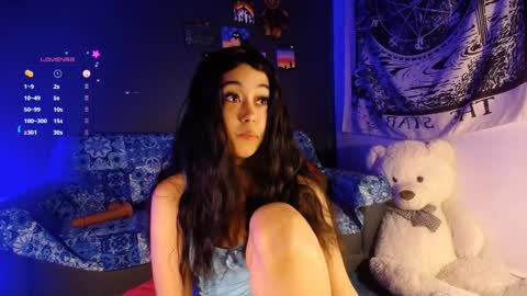 Ela  Help me reach 100 thumbs up online show from 02/20/25, 12:52