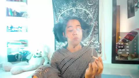 Ela  Help me reach 100 thumbs up online show from 02/07/26, 12:42