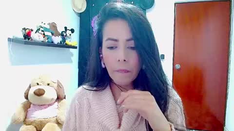 ela_3611 online show from 12/18/24, 02:42