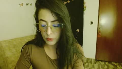 ela_3611 online show from 05/01/26, 02:27