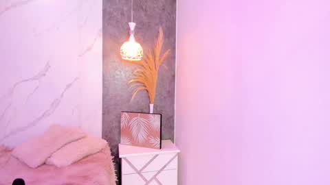   online show from 12/13/24, 04:43