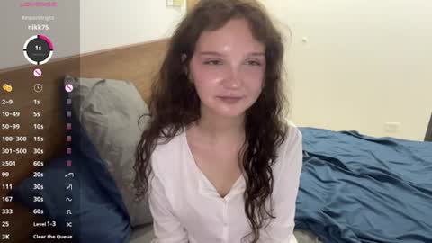 Snapshot of ela_wish chatting on 07/28/26, 07:50 Ela online show from 07/28/26, 07:50