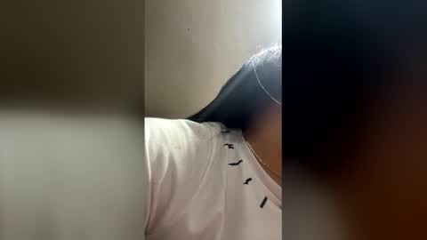 Elahia online show from 12/14/25, 03:39