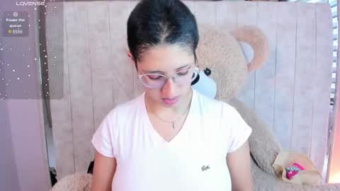 elaine87_ online show from 10/05/25, 07:01