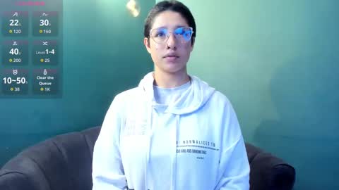 elaine87_ online show from 11/04/25, 12:43