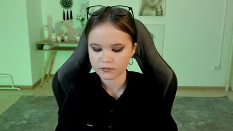 Your sweet girl online show from 01/15/25, 07:23