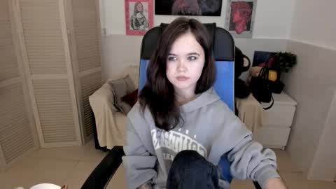 Your sweet girl online show from 09/30/25, 08:25