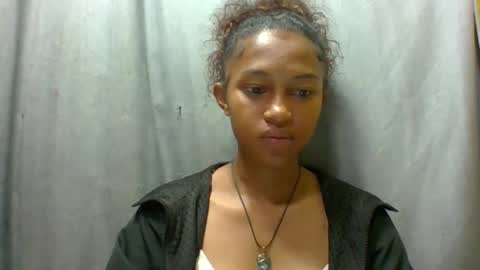 elaliealdy online show from 11/01/25, 06:26