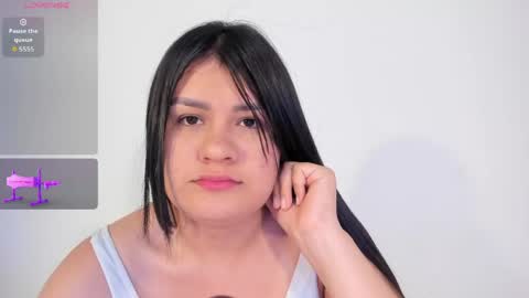 Snapshot of elalove_ chatting on 05/20/26, 07:14 Ela online show from 05/20/26, 07:14