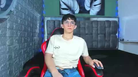 Elan Giralon online show from 05/09/26, 09:31