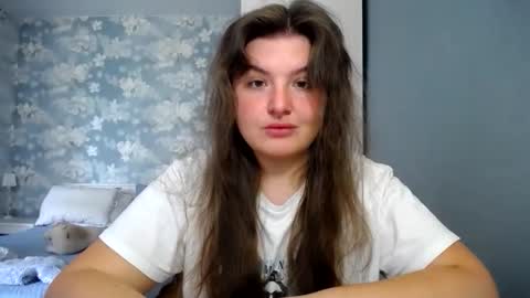 Snapshot of elanis_blair chatting on 04/13/26, 09:59 Elanis online show from 04/13/26, 09:59