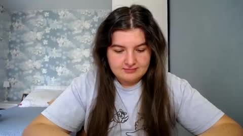 Snapshot of elanis_blair chatting on 04/22/26, 10:28 Elanis online show from 04/22/26, 10:28