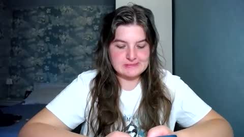 Snapshot of elanis_blair chatting on 05/03/26, 05:30 Elanis online show from 05/03/26, 05:30