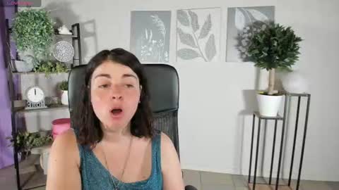 Snapshot of elara_starfall chatting on 06/23/26, 05:49 Marta online show from 06/23/26, 05:49