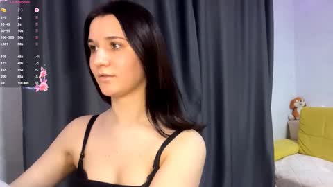 Snapshot of elaravoss chatting on 02/11/26, 04:01 Bella online show from 02/11/26, 04:01