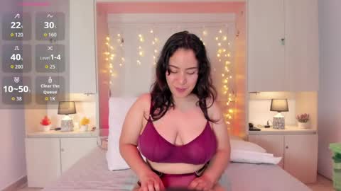 elarey_ online show from 06/03/26, 12:19