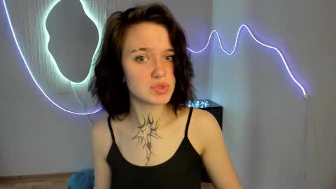 elastikiss online show from 03/04/26, 04:18