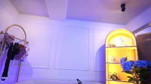 Elasummeer online show from 09/10/25, 11:54