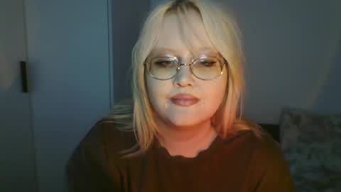 elayne_sweet online show from 05/21/26, 06:20