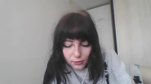 Snapshot of elaynetanton chatting on 06/01/26, 08:05 Lia online show from 06/01/26, 08:05