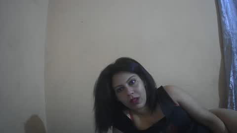 Snapshot of electra137 chatting on 10/23/25, 05:12 Isabella online show from 10/23/25, 05:12