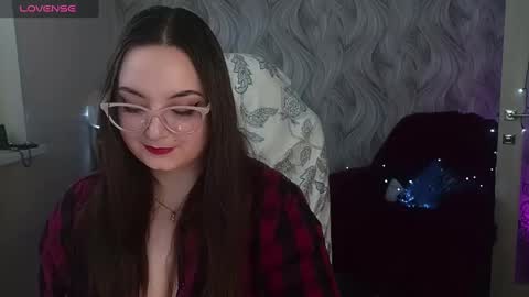 Snapshot of elegant_audacity chatting on 12/25/24, 10:17 Rachel online show from 12/25/24, 10:17