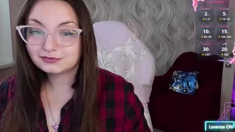 Snapshot of elegant_audacity chatting on 01/10/25, 09:13 Rachel online show from 01/10/25, 09:13