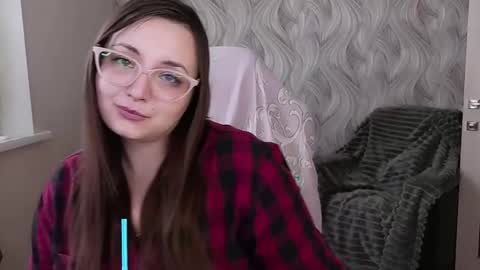 Snapshot of elegant_audacity chatting on 02/21/25, 01:11 Rachel online show from 02/21/25, 01:11