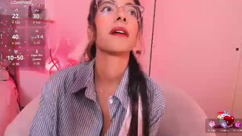 Snapshot of elegant_rouse chatting on 06/18/26, 08:46 Rouse online show from 06/18/26, 08:46