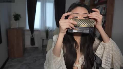 Snapshot of elegant_vibes chatting on 12/22/25, 07:49 Jess online show from 12/22/25, 07:49