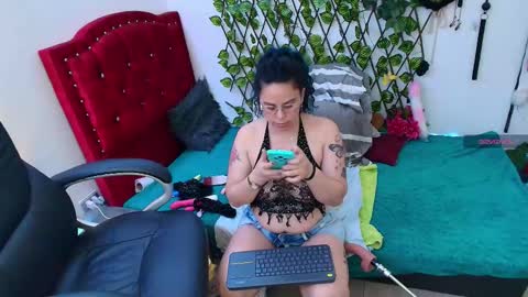 elektra online show from 10/26/25, 06:08