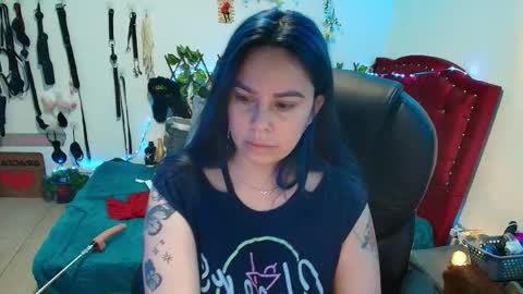 elektra online show from 11/11/25, 08:58