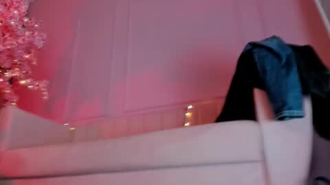 love 3d online show from 02/08/25, 04:47