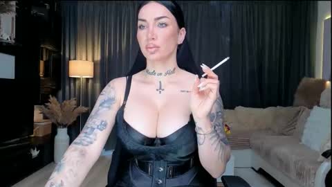 ElektraSheDemon online show from 04/08/26, 07:30