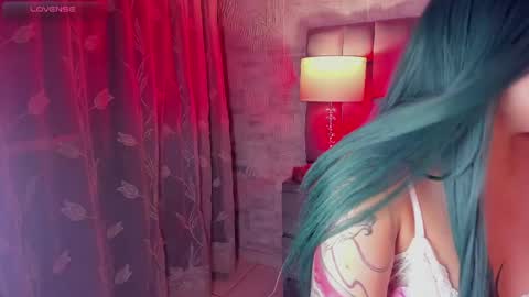 Snapshot of elena_rosse chatting on 05/21/26, 11:56 Elena online show from 05/21/26, 11:56