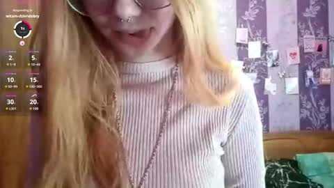 Snapshot of elenacastellani chatting on 03/02/26, 02:14 Mia online show from 03/02/26, 02:14