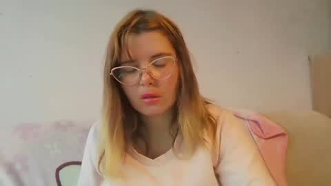 Elena online show from 12/02/25, 01:28