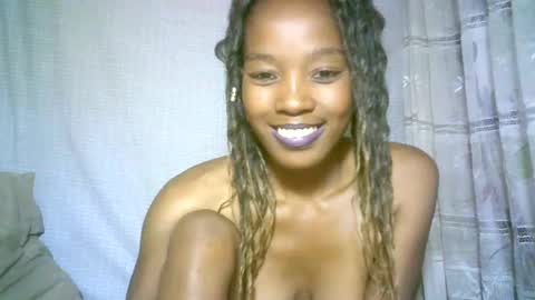 elenah013 online show from 01/27/25, 06:19