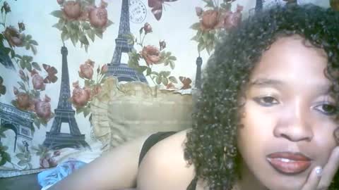 elenah013 online show from 04/11/26, 08:18