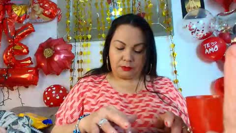 elenna_boobs_ online show from 09/25/25, 06:50