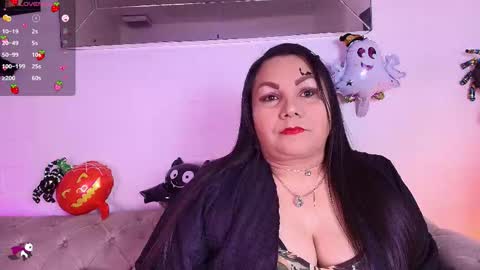 elenna_boobs_ online show from 10/15/25, 06:46