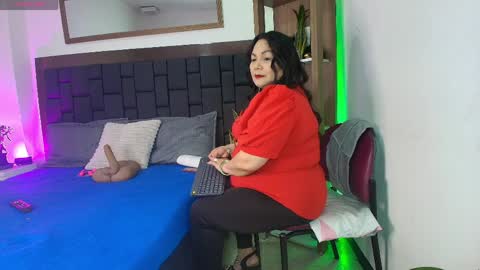 elenna_boobs_ online show from 04/10/26, 03:12