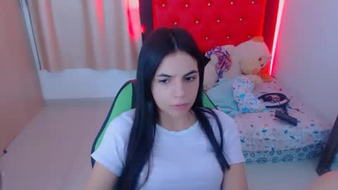 agnes online show from 12/15/24, 05:31